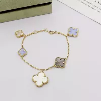 $32.00 USD Van Cleef & Arpels Bracelets For Women #1344171