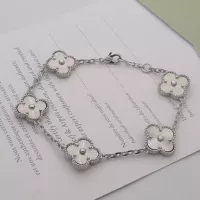 $32.00 USD Van Cleef & Arpels Bracelets For Women #1345134