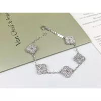 $29.00 USD Van Cleef & Arpels Bracelets For Women #1345174