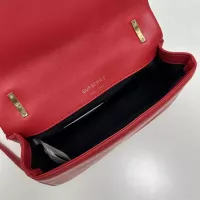 $108.00 USD Burberry AAA Quality Messenger Bags For Women #1345755