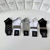 $27.00 USD Versace Socks #1345945
