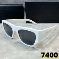 $25.00 USD Yves Saint Laurent Sunglasses #1346475