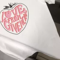 $42.00 USD Givenchy T-Shirts Short Sleeved For Unisex #1349881