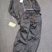 $108.00 USD LOEWE Tracksuits Long Sleeved For Women #1350868