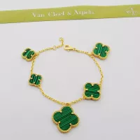 $32.00 USD Van Cleef & Arpels Bracelets For Women #1351190