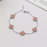 $29.00 USD Van Cleef & Arpels Bracelets For Women #1351311