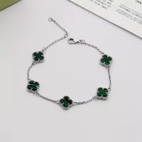 $29.00 USD Van Cleef & Arpels Bracelets For Women #1351332