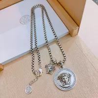 $52.00 USD Versace Necklaces #1351429