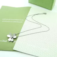 $25.00 USD Van Cleef & Arpels Necklaces For Women #1351799