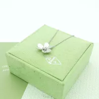 $25.00 USD Van Cleef & Arpels Necklaces For Women #1351799