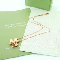 $25.00 USD Van Cleef & Arpels Necklaces For Women #1351800