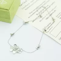 $32.00 USD Van Cleef & Arpels Necklaces For Women #1351802