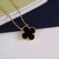 $23.00 USD Van Cleef & Arpels Necklaces For Women #1351868