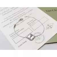 $25.00 USD Van Cleef & Arpels Bracelets For Women #1351879