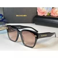 $60.00 USD Balenciaga AAA Quality Sunglasses #1352320