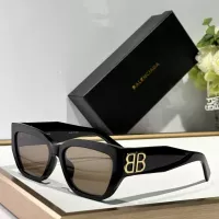 $60.00 USD Balenciaga AAA Quality Sunglasses #1352326