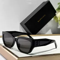 $60.00 USD Balenciaga AAA Quality Sunglasses #1352328