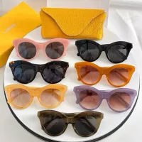 $52.00 USD LOEWE AAA Quality Sunglasses #1352559