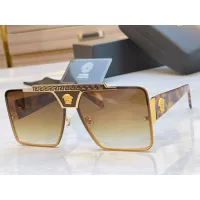 $64.00 USD Versace AAA Quality Sunglasses #1352800