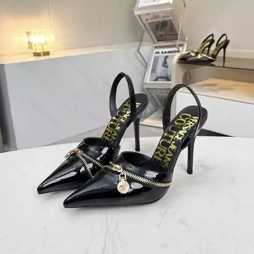 Versace Sandal For Women #1357271