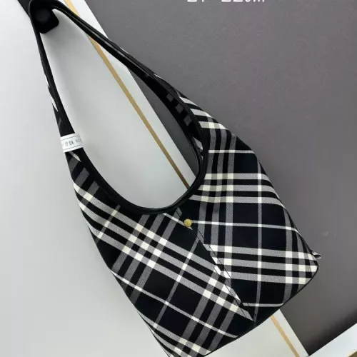Burberry AAA Quality Shoulder Bags For Women #1358490