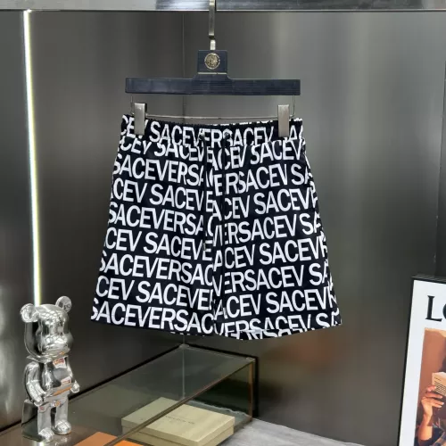 Versace Pants For Men #1358979