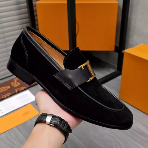 Replica TOD'S Oxfords Shoes For Men #1361732 $88.00 USD for Wholesale