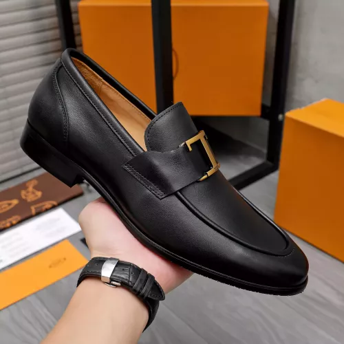 Replica TOD'S Oxfords Shoes For Men #1361735 $88.00 USD for Wholesale