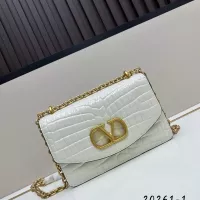 $100.00 USD Valentino AAA Quality Messenger Bags For Women #1355370