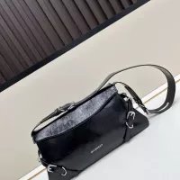 $102.00 USD Givenchy AAA Quality Messenger Bags For Women #1355752