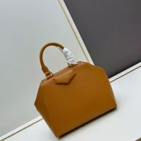 $102.00 USD Givenchy AAA Quality Handbags For Women #1355914