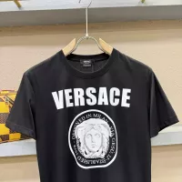 $85.00 USD Versace T-Shirts Short Sleeved For Men #1359126