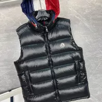 $108.00 USD Moncler Down Feather Coat Long Sleeved For Men #1359537