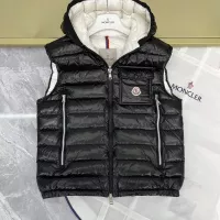 $108.00 USD Moncler Down Feather Coat Long Sleeved For Men #1359549