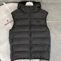 $132.00 USD Moncler Down Feather Coat Long Sleeved For Men #1359554