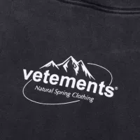 $68.00 USD VETEMENTS Hoodies Long Sleeved For Unisex #1363068