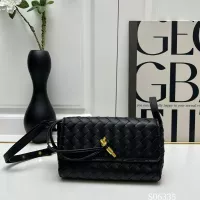 $88.00 USD Bottega Veneta BV AAA Quality Messenger Bags For Women #1363636