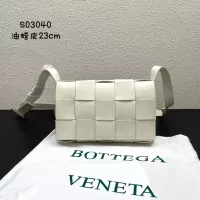 $96.00 USD Bottega Veneta BV AAA Quality Messenger Bags For Women #1363637
