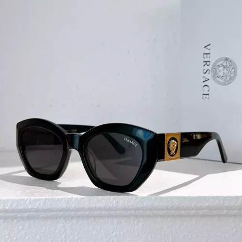 Versace AAA Quality Sunglasses #1366743