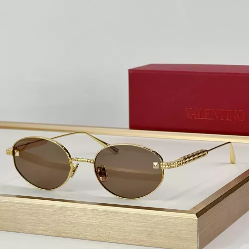Valentino AAA Quality Sunglasses #1367143