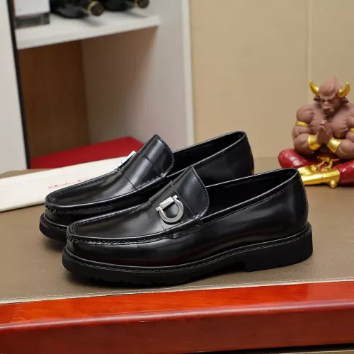 Salvatore Ferragamo Leather Shoes For Men #1367848