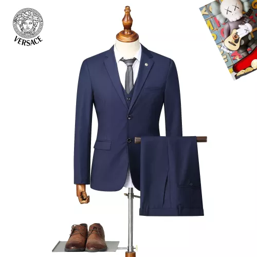 Versace Tracksuits Long Sleeved For Men #1369700