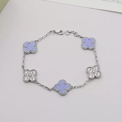 Van Cleef & Arpels Bracelets For Women #1371290