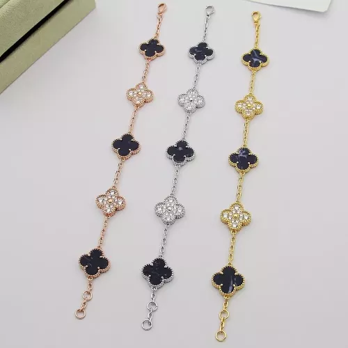 Replica Van Cleef & Arpels Bracelets For Women #1371318 $29.00 USD for Wholesale