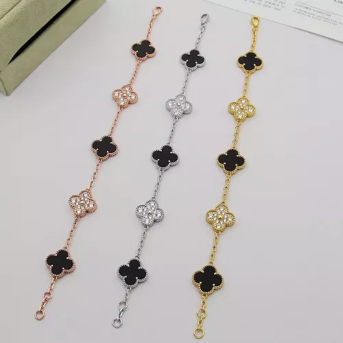 Replica Van Cleef & Arpels Bracelets For Women #1371322 $29.00 USD for Wholesale