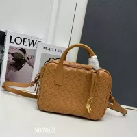 $98.00 USD Bottega Veneta BV AAA Quality Handbags For Women #1363909