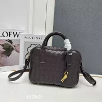 $98.00 USD Bottega Veneta BV AAA Quality Handbags For Women #1363911