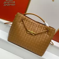 $102.00 USD Bottega Veneta BV AAA Quality Handbags For Women #1363948