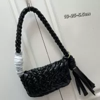 $122.00 USD Bottega Veneta BV AAA Quality Shoulder Bags For Women #1363964