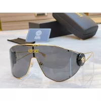$64.00 USD Versace AAA Quality Sunglasses #1366800
